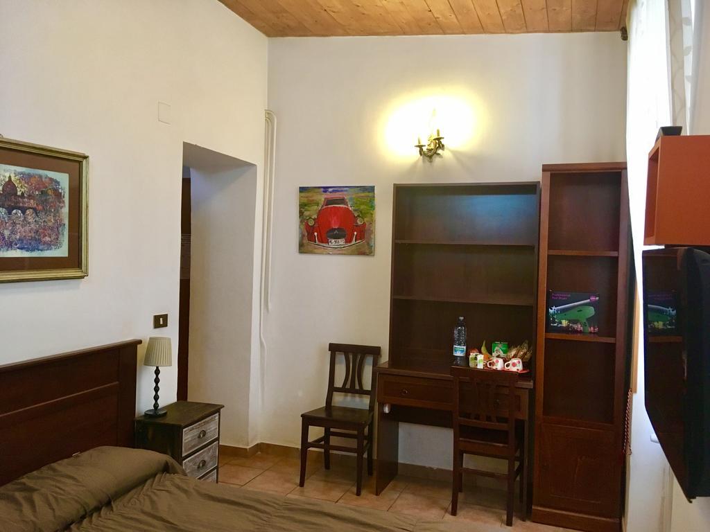 רומא B&B Colosseum Rooms מראה חיצוני תמונה
