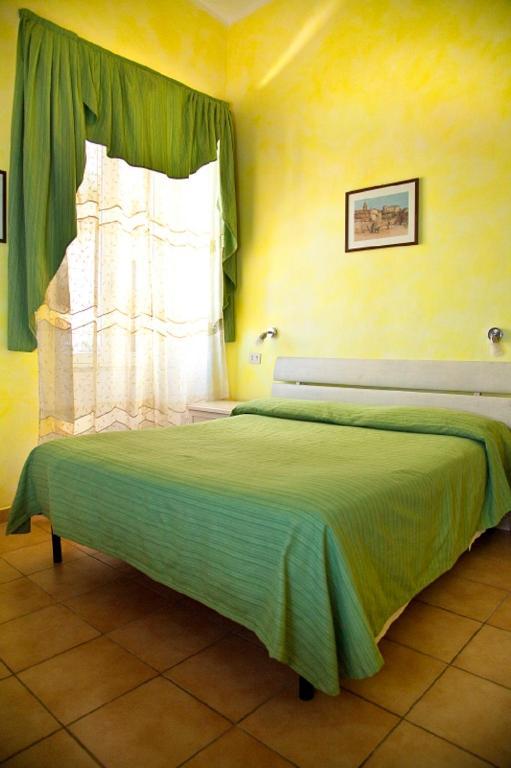 רומא B&B Colosseum Rooms מראה חיצוני תמונה